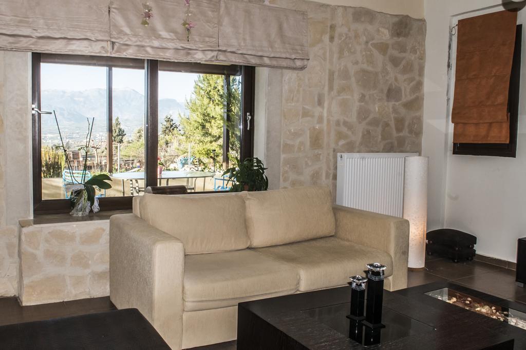 House Veggera - Private Swimming Pool Guest House Pombia Exterior foto