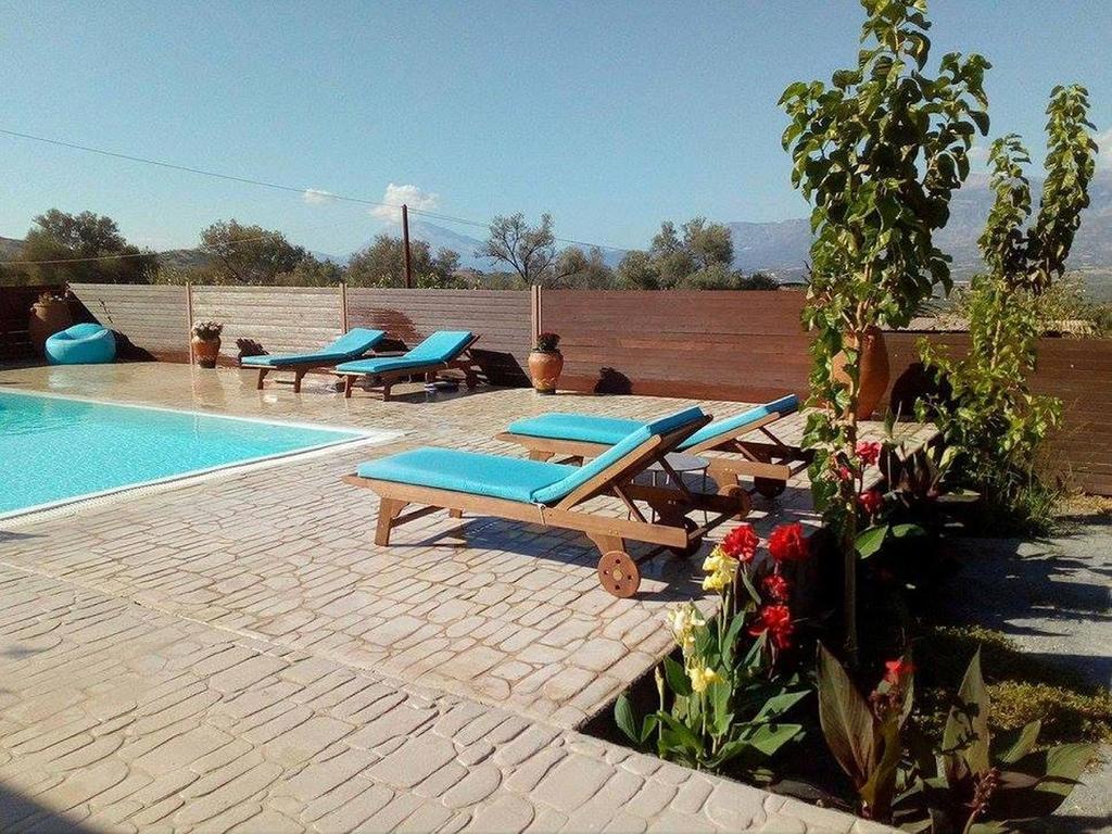 House Veggera - Private Swimming Pool Guest House Pombia Exterior foto