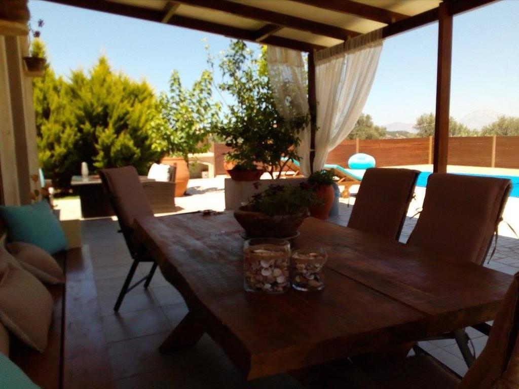 House Veggera - Private Swimming Pool Guest House Pombia Exterior foto